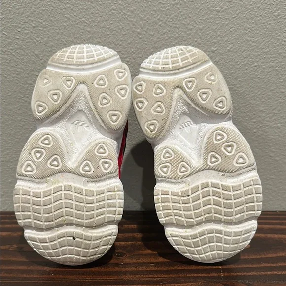 Adidas Ozmillen Sneakers size: 7C - Picture 5 of 6